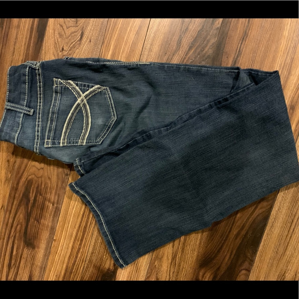 Ariat size 28R